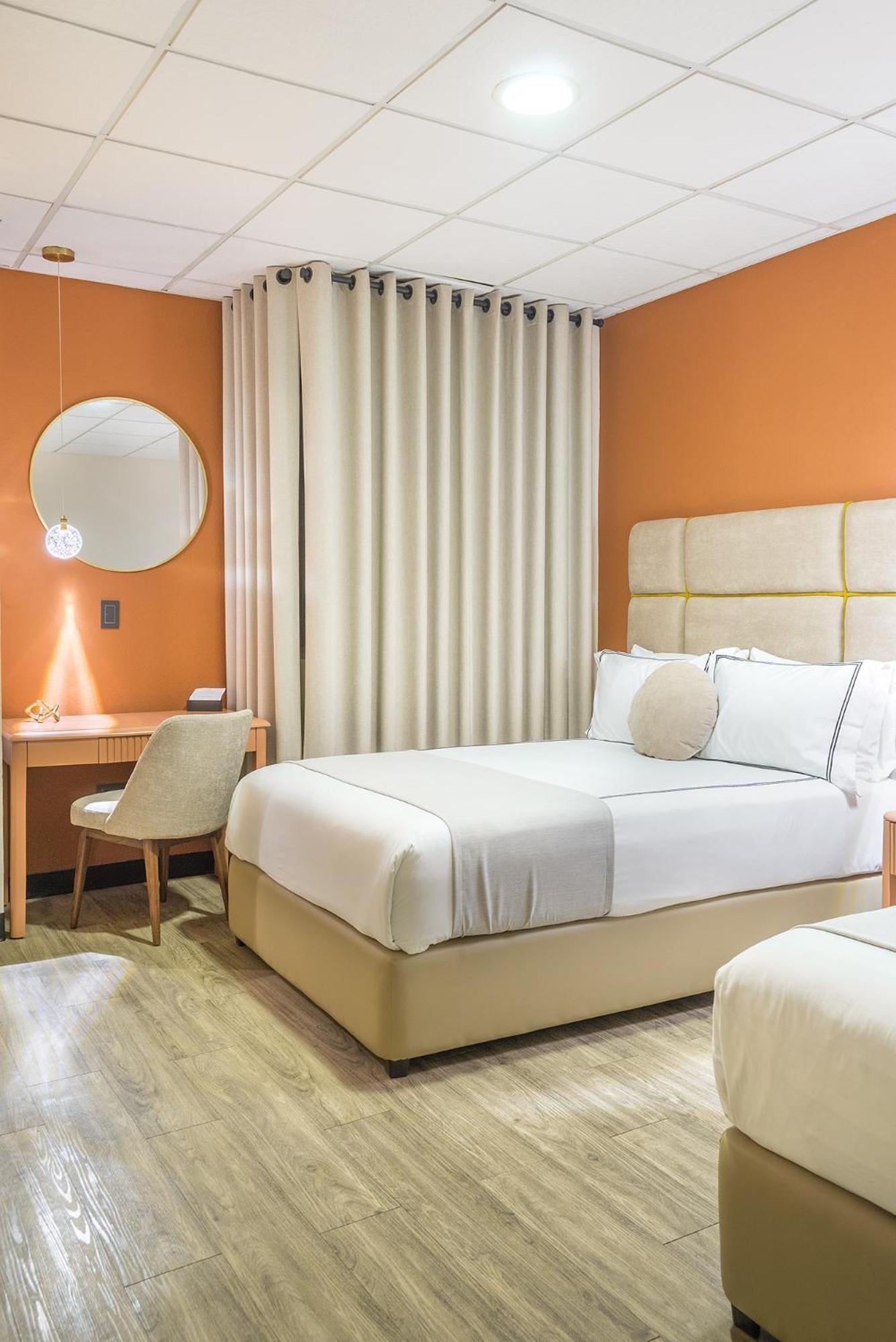 ריינוסה Hotel Posada San Antonio מראה חיצוני תמונה