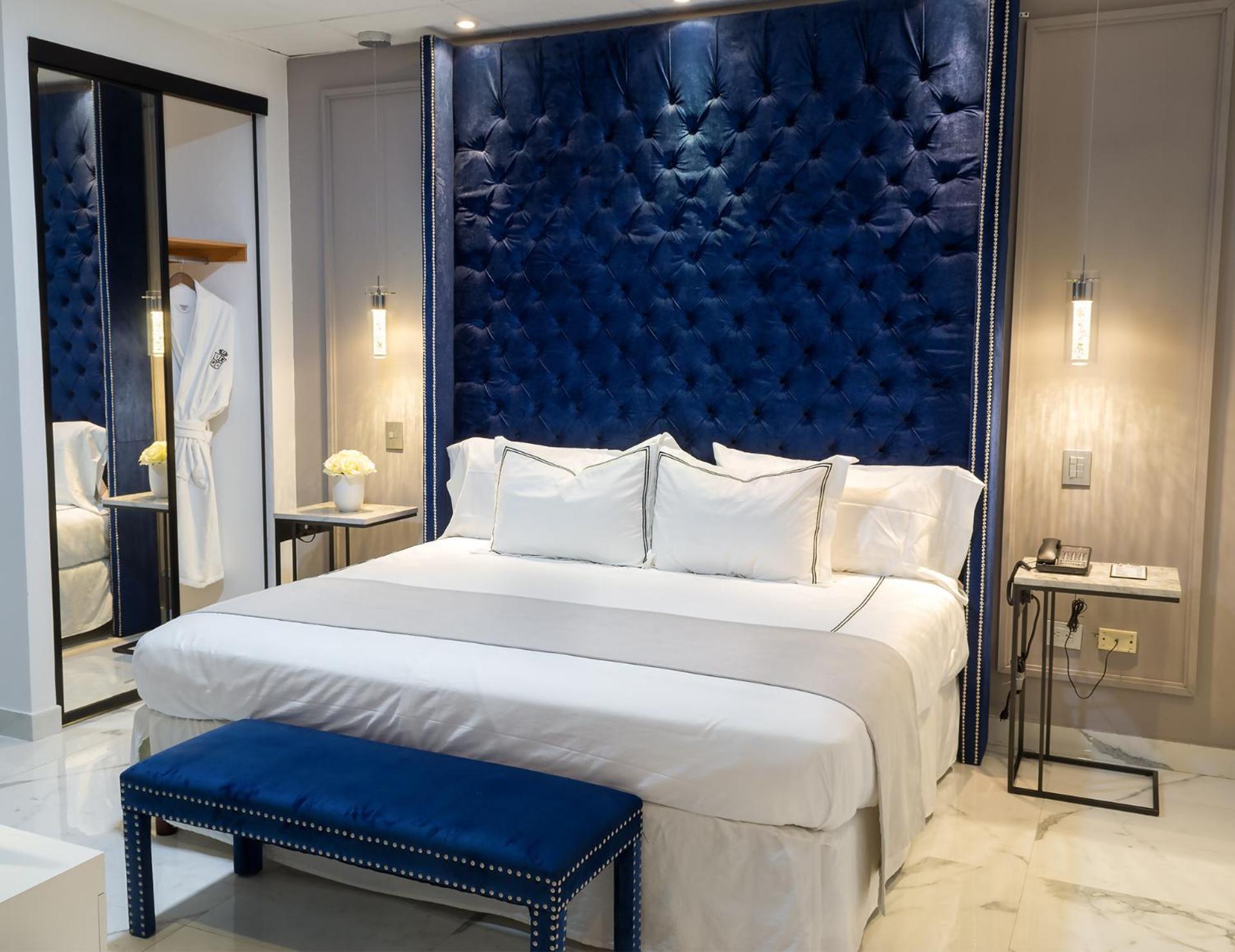 ריינוסה Hotel Posada San Antonio מראה חיצוני תמונה