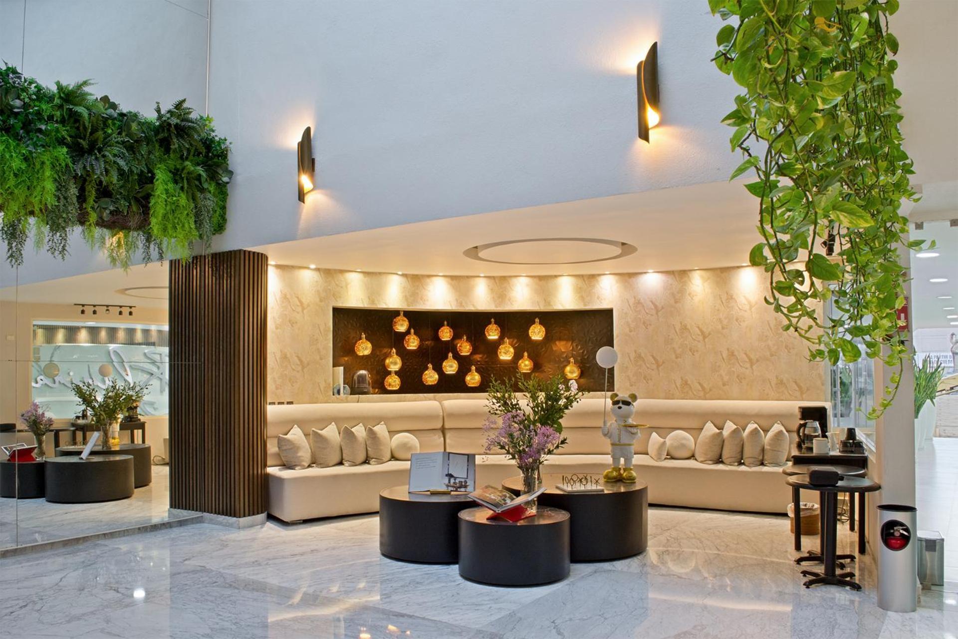 ריינוסה Hotel Posada San Antonio מראה חיצוני תמונה