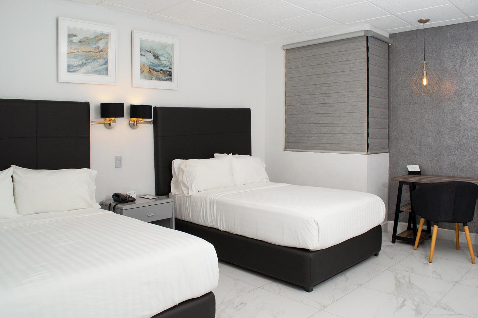 ריינוסה Hotel Posada San Antonio מראה חיצוני תמונה