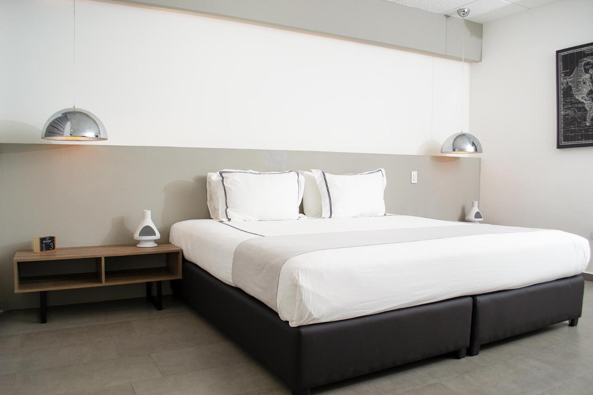 ריינוסה Hotel Posada San Antonio מראה חיצוני תמונה